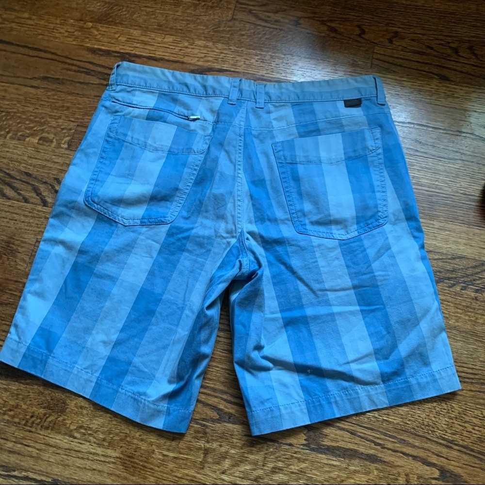 The North Face Shorts - Picture 3 of 9